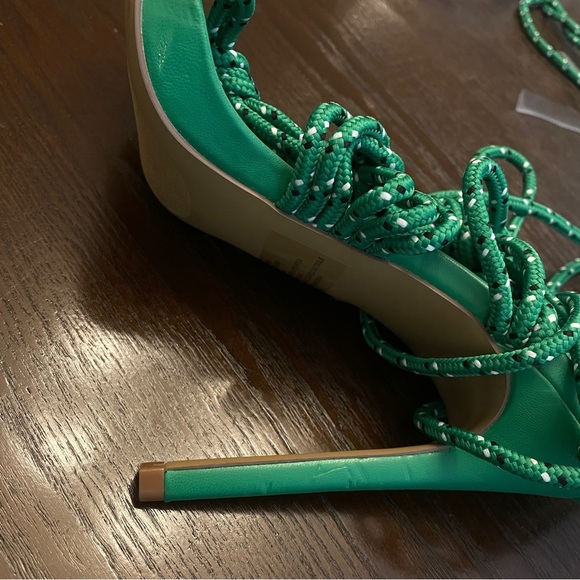 NEW Steve Madden Fiore Ankle Tie Sandal in Green Sz. 9 - Picture 9 of 10